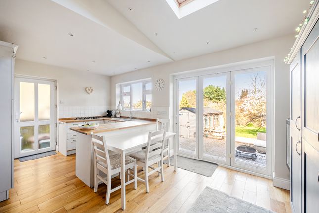 9, Cross Way, Harpenden photo 3