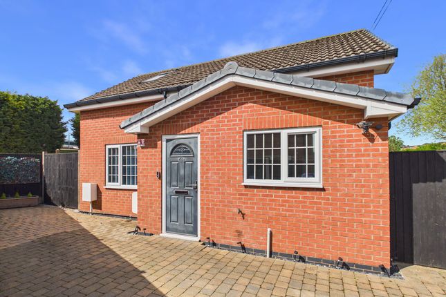 2-bed house on 2c Coningswath Road, Nottingham, £240,000