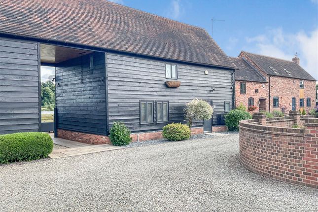 Thumbnail Barn conversion for sale in Larford Farm Barns, Astley, Stourport-On-Severn, Worcestershire