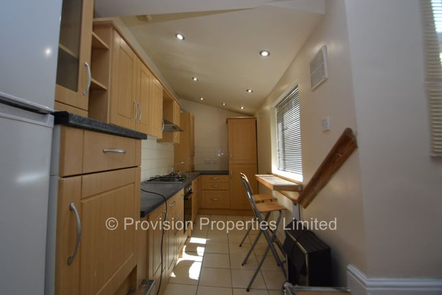 Norwood Road, Hyde Park photo 3