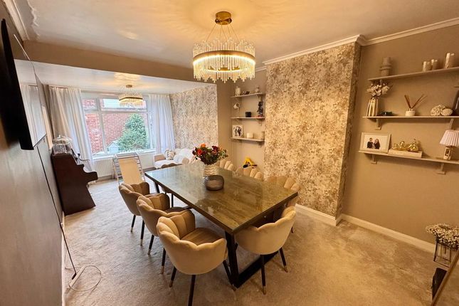 Jenifer Grove, Newcastle Upon Tyne photo 5