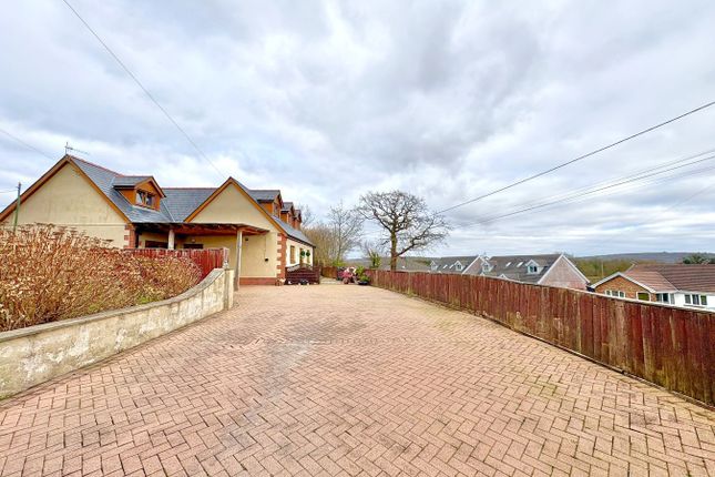 The Dormers, Maeslan, Llanelli photo 3