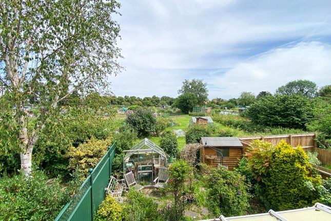 15, Cherry Bounds Road, Girton, Cambridge photo 3