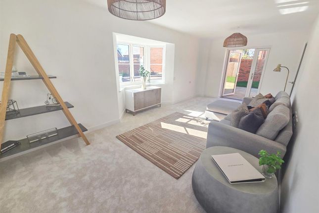 69, Morinsbury Road, Bedford photo 3