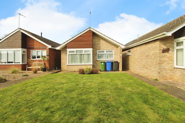 Thumbnail Bungalow for sale in Nightingale Avenue, Reydon, Southwold