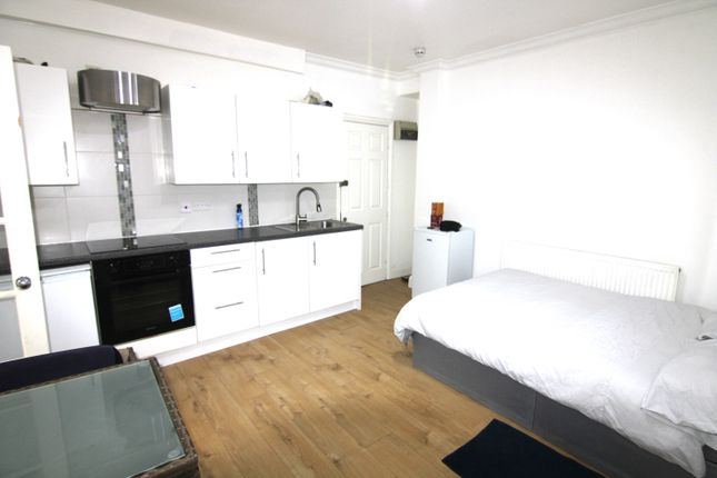 Thumbnail Studio to rent in Eversholt Street, Camden