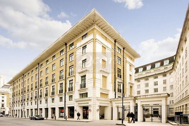 Flat to rent in 1B Belvedere Road, County Hall, London, London