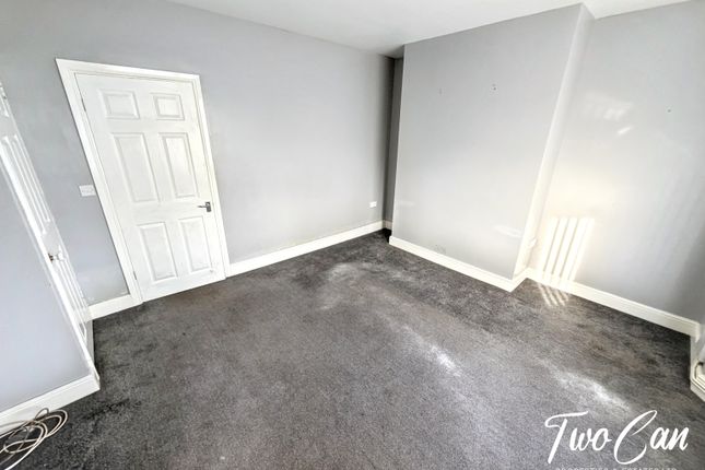 52, Silver Terrace, Burry Port photo 4