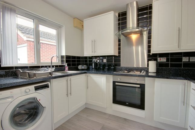 48, Rowan Avenue, Beverley photo 3