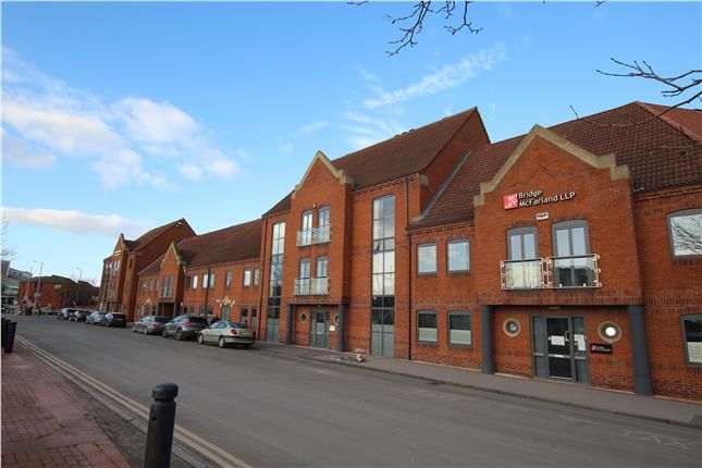 Thumbnail Office to let in Suite 9 Marina Court, Castle Street, Hull, East Riding Of Yorkshire
