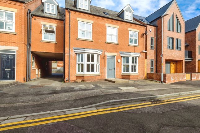 Thumbnail Flat for sale in Blenheim Road, Lincoln, Lincolnshire