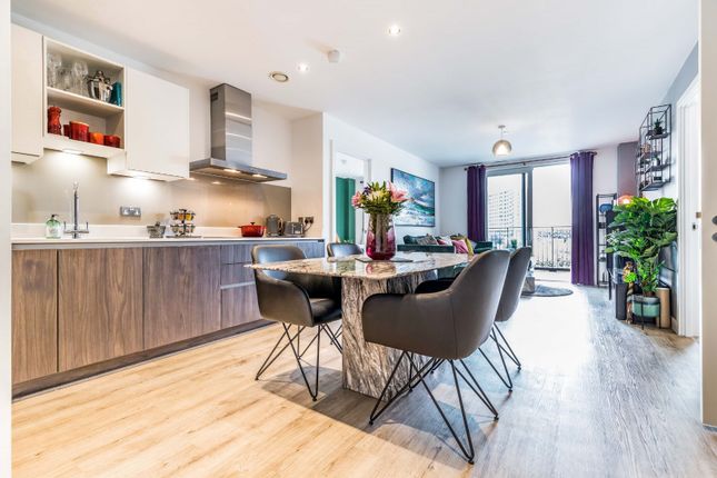 picture Salford Quays Houses For Sale https www zoopla co uk for sale branch reeds rains salford quays salford 30739