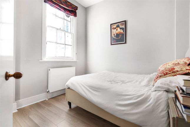 Gloucester Terrace, London photo 4