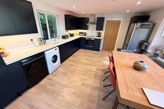 Chestnut House, 10 Homestead Gardens, Great Yarmouth photo 2