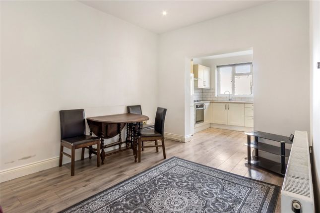 7, Lyndhurst, London photo 3
