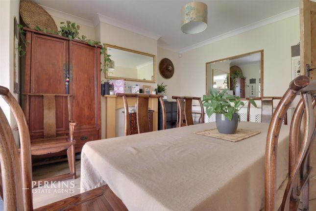 14, Hurley Road, Greenford photo 5