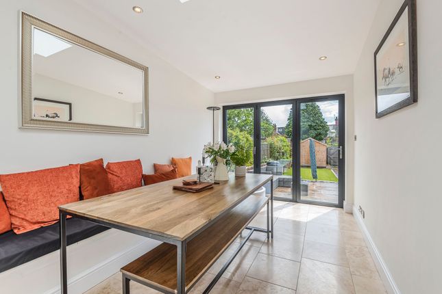 10 Highcliffe Road, Winchester photo 4