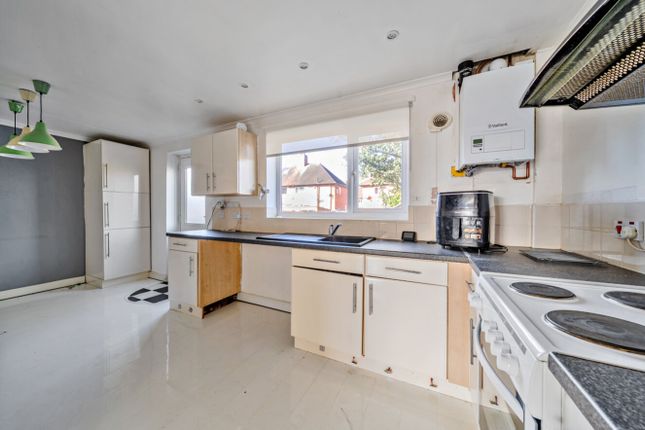 Frinton Road, Nottingham photo 3