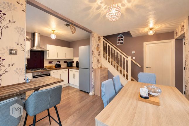 19 Whiteoak View, Bolton photo 2