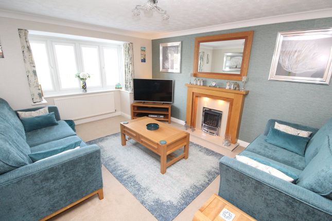 10, Otter Way, Leicester photo 3
