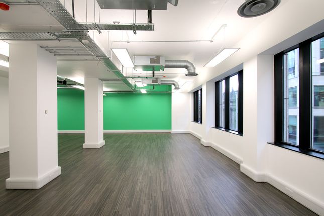 Office to let in 42/44 Bishopsgate, City, London