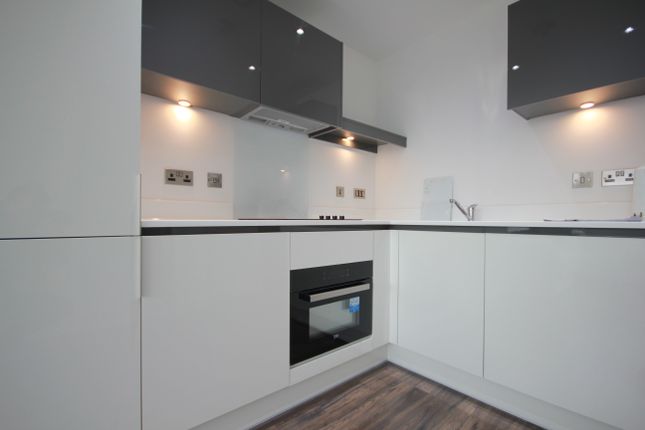 Flat 803 Nexus Point, 10, Edwards Road, Birmingham photo 4