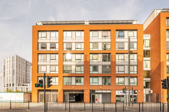 Flat for sale in The Lock Building, Stratford, London