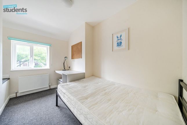 12xxx, Twyford Road, Brighton photo 4