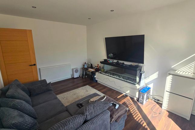 38 Talbot Road, Manchester photo 2