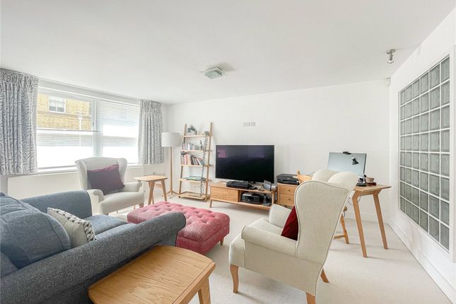 Flat 2,, Kings Keep, Cambridge photo 3