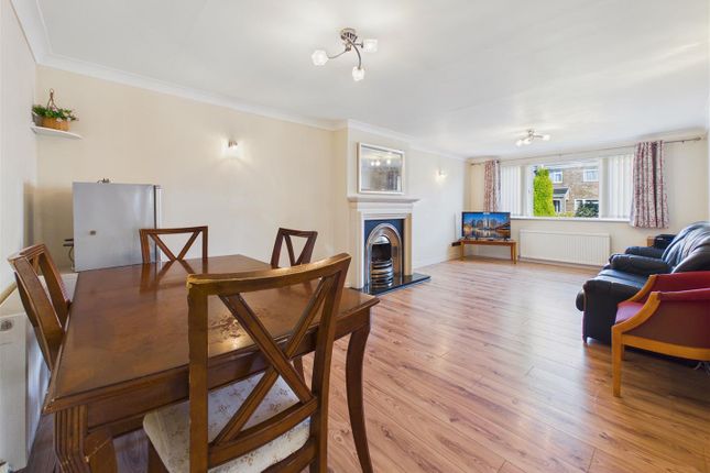 10, Stephensons Walk, Cottingham photo 4