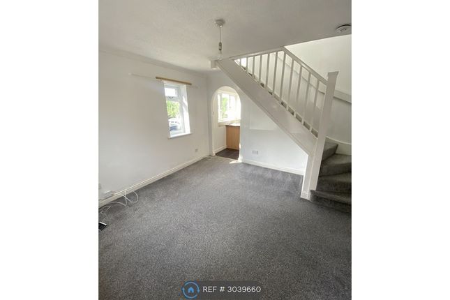 Ormonds Close, Bradley Stoke, Bristol photo 2