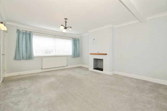 70, Saxon Road, Peterborough photo 2