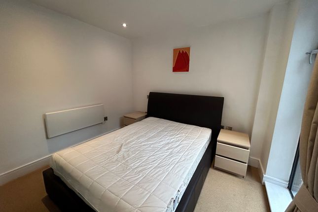 Apt 34, Nottingham photo 5