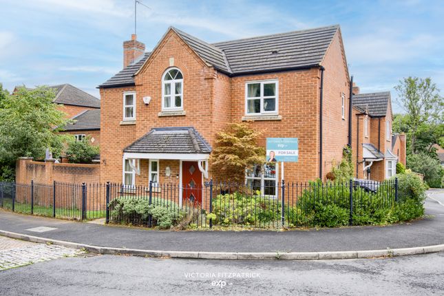 Thumbnail Detached house for sale in Winterbourne Close, Redditch