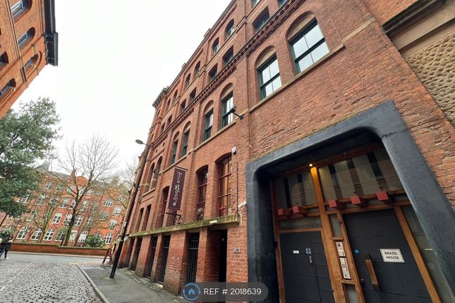 Flat to rent in Brazil Street, Manchester