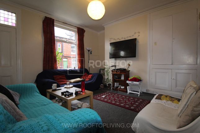 Thumbnail Terraced house to rent in Hessle Place, Leeds