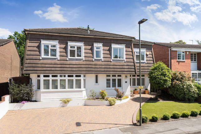 Thumbnail Detached house for sale in Wolds Drive, Orpington, Kent
