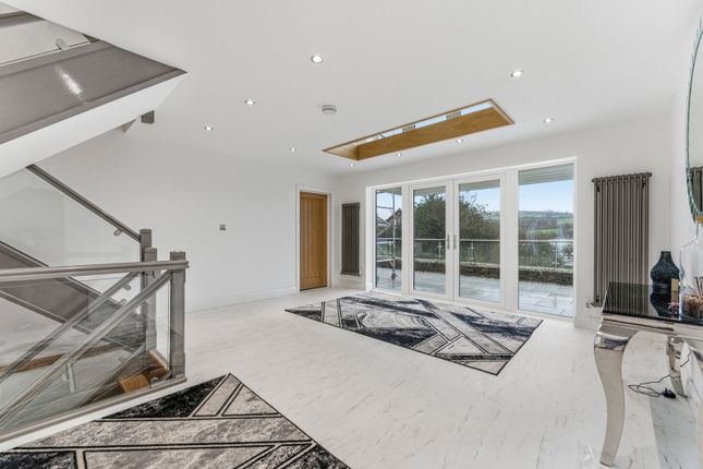 23 Abergarw Meadow, Bridgend photo 4