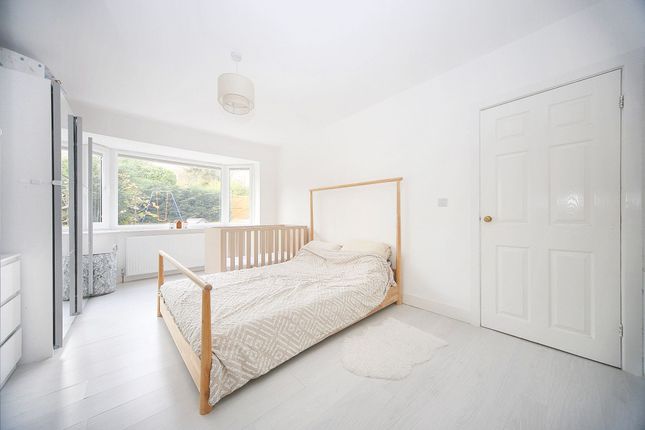 9 Ashfield Park Drive, Wigan photo 3