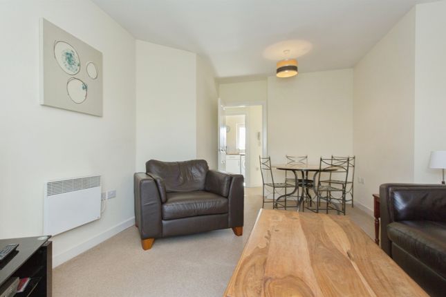 44, Linton Close, St. Neots photo 2