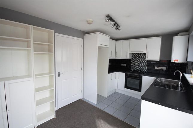 18, Eames Close, Heanor photo 4