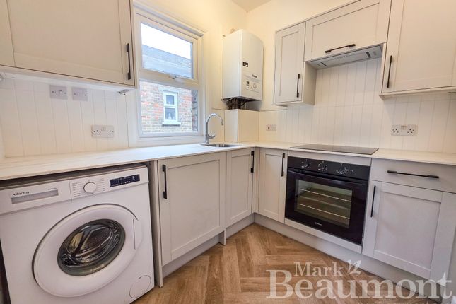 27b, Laleham Road, Catford photo 4