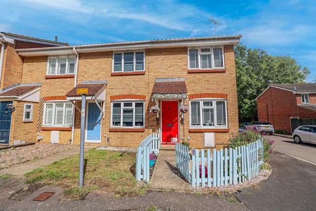 2-bed house on 2, Crest Park, Hemel Hempstead, £340,000