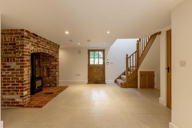 Farclays House, 11, North Lane, Petersfield photo 2