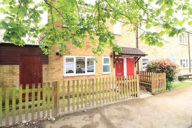 Terraced house to rent in Bredhurst Close, London