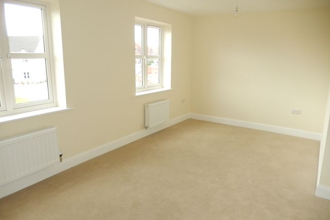6, Pinter Lane, Gainsborough photo 2