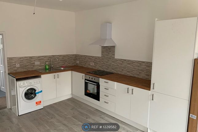 2 bed flat to rent in Tonypandy, Tonypandy CF40