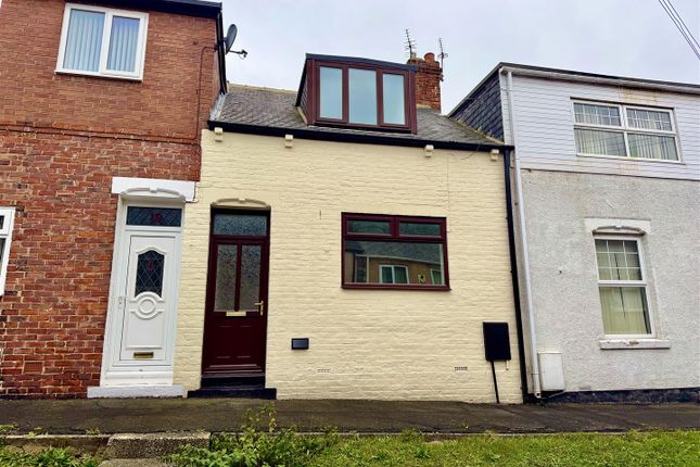 2-bed house on Wear Street, Houghton Le Spring, £85,000
