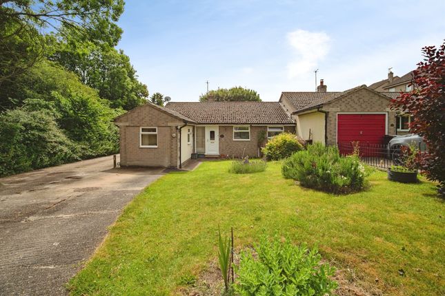 3-bed house on 24, Paynes Close, Dorchester, £300,000